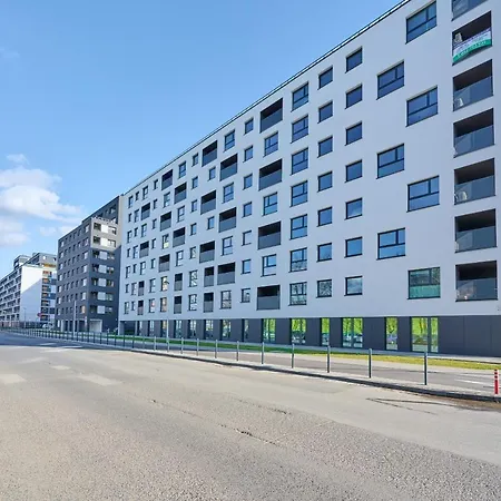Apartment Gwiazdzista Studio By Sky Tower By Renters