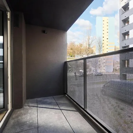 Gwiazdzista Studio By Sky Tower By Renters Apartment